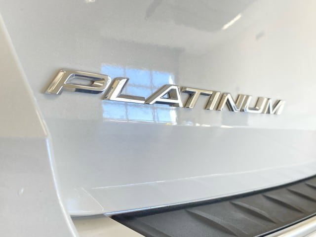 Certified 2023 Ford Explorer Platinum w/ Technology Package AWD/4WD image 7