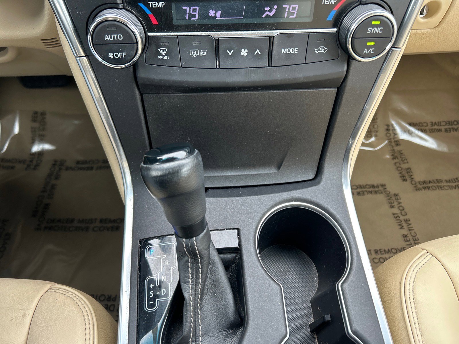 Used 2017 Toyota Camry XLE image 26