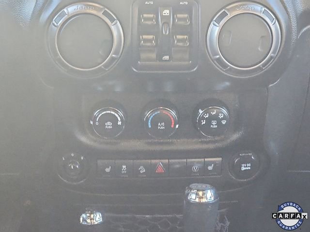 Used 2018 Jeep Wrangler Unlimited Sahara AWD/4WD image 16