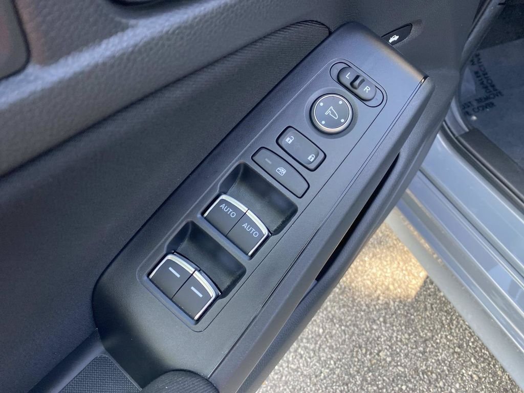 Used 2025 Honda Civic Sport image 17