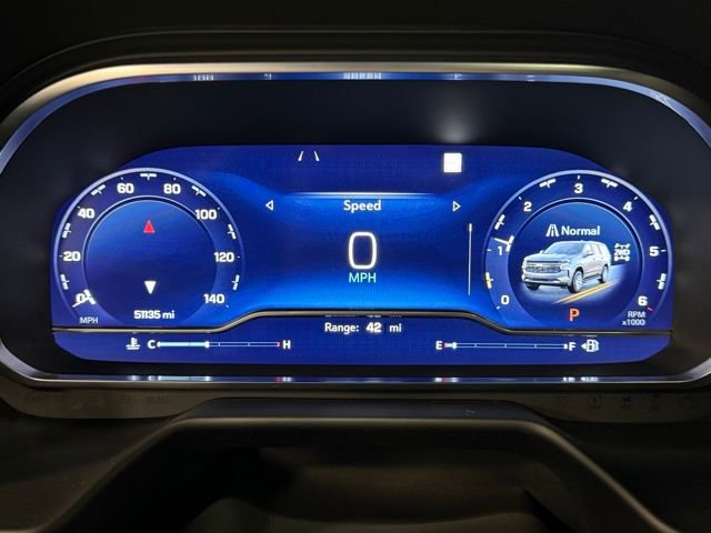 Used 2022 Chevrolet Suburban RST w/ Luxury Package image 23