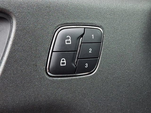 Certified 2025 Ford Bronco Sport Outer Banks w/ Outer Banks Tech Package+ AWD/4WD image 27