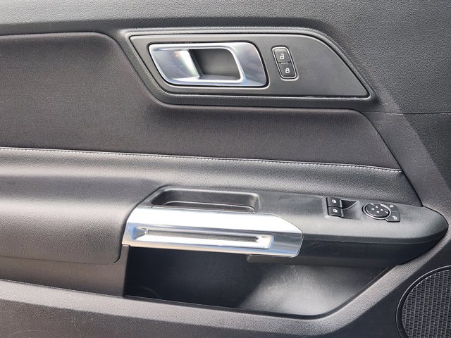 Certified 2022 Ford Mustang Coupe image 21