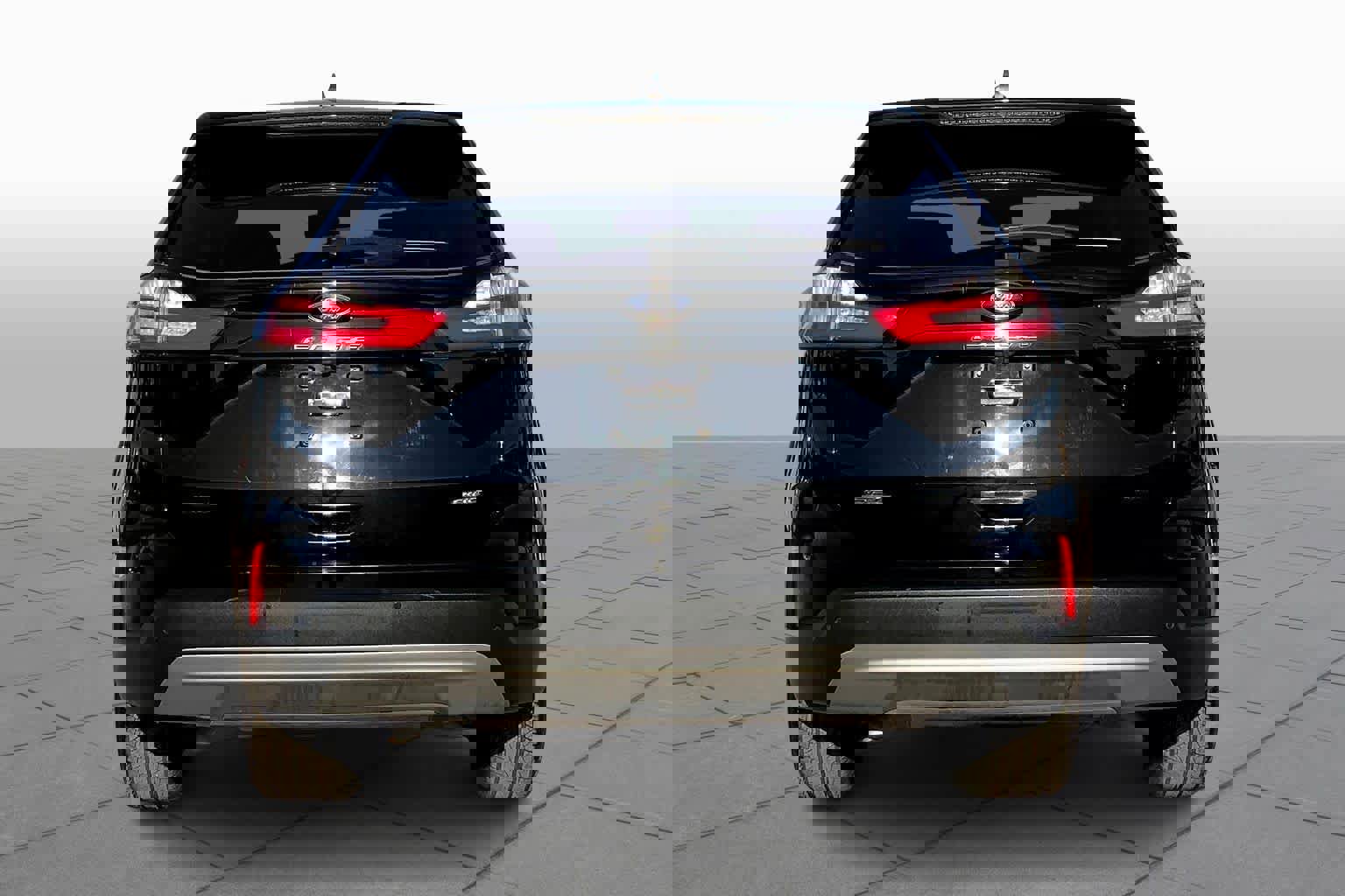 Certified 2024 Ford Edge SEL image 4