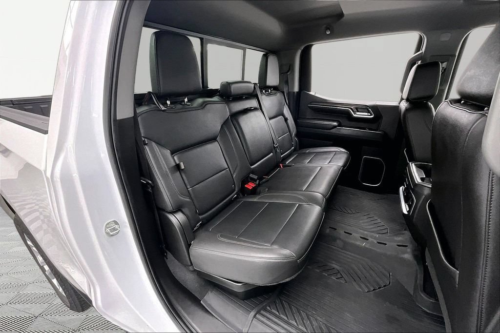 Used 2023 Chevrolet Silverado 1500 LTZ w/ Technology Package AWD/4WD image 28