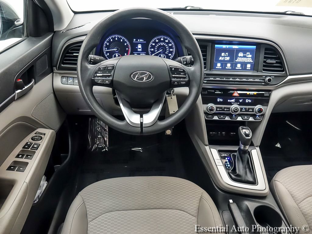 Used 2020 Hyundai Elantra SEL FWD image 14