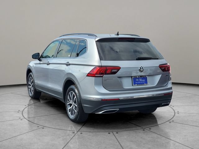 Used 2020 Volkswagen Tiguan SE AWD/4WD image 9