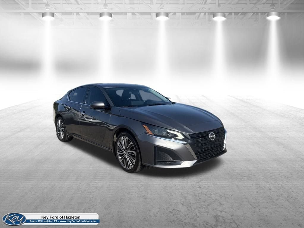 Used 2023 Nissan Altima 2.5 SL