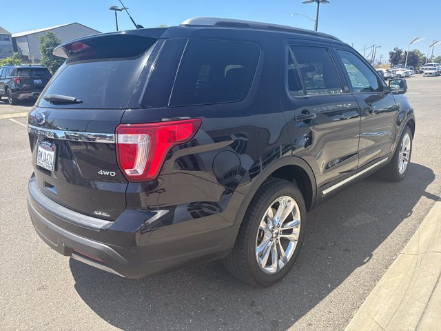 Certified 2019 Ford Explorer XLT w/ Equipment Group 202A AWD/4WD image 5
