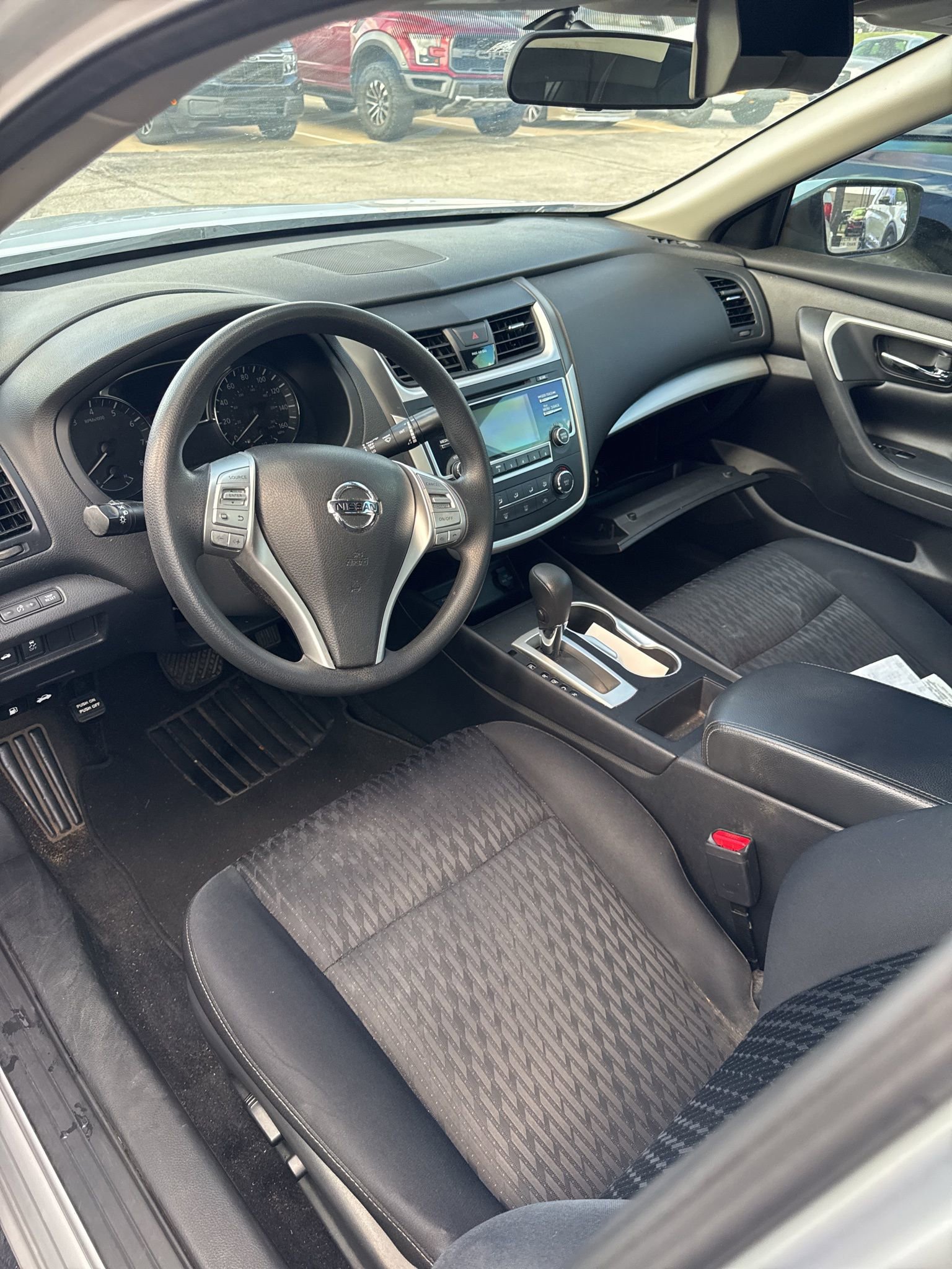 Used 2017 Nissan Altima 2.5 S w/ Power Driver Seat Package FWD image 5