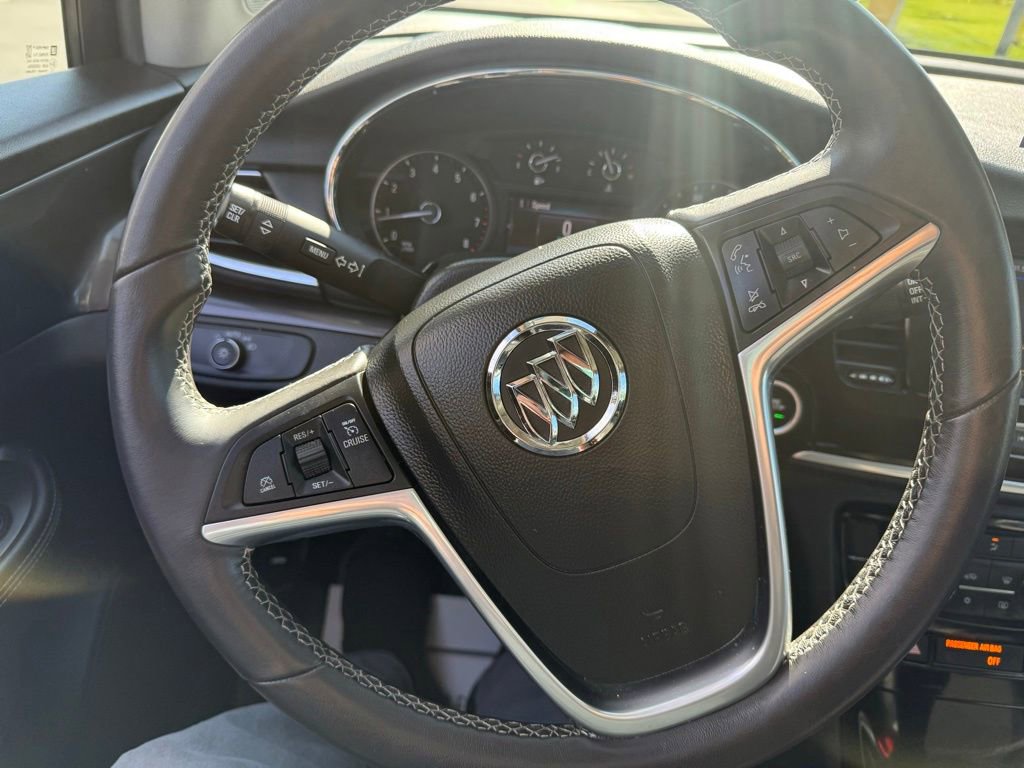 Used 2022 Buick Encore Preferred w/ Safety Package AWD/4WD image 24