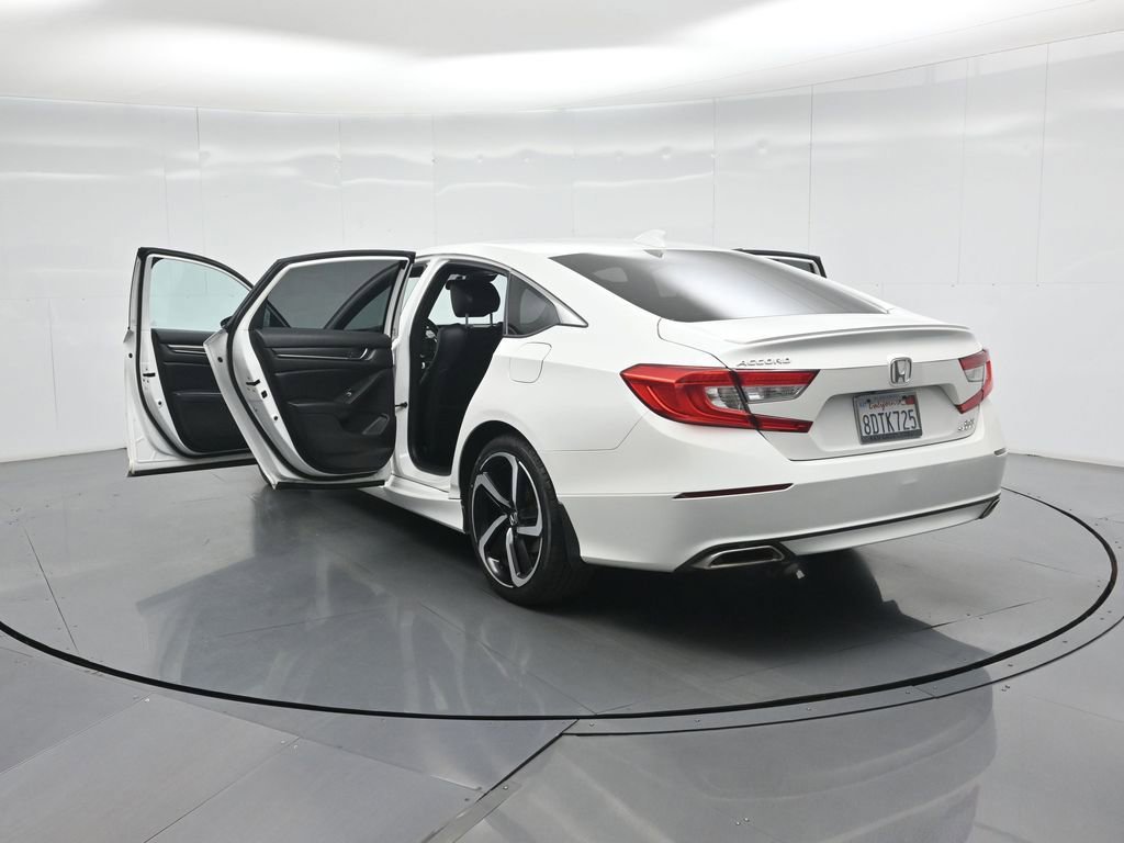 Used 2018 Honda Accord Sport image 31