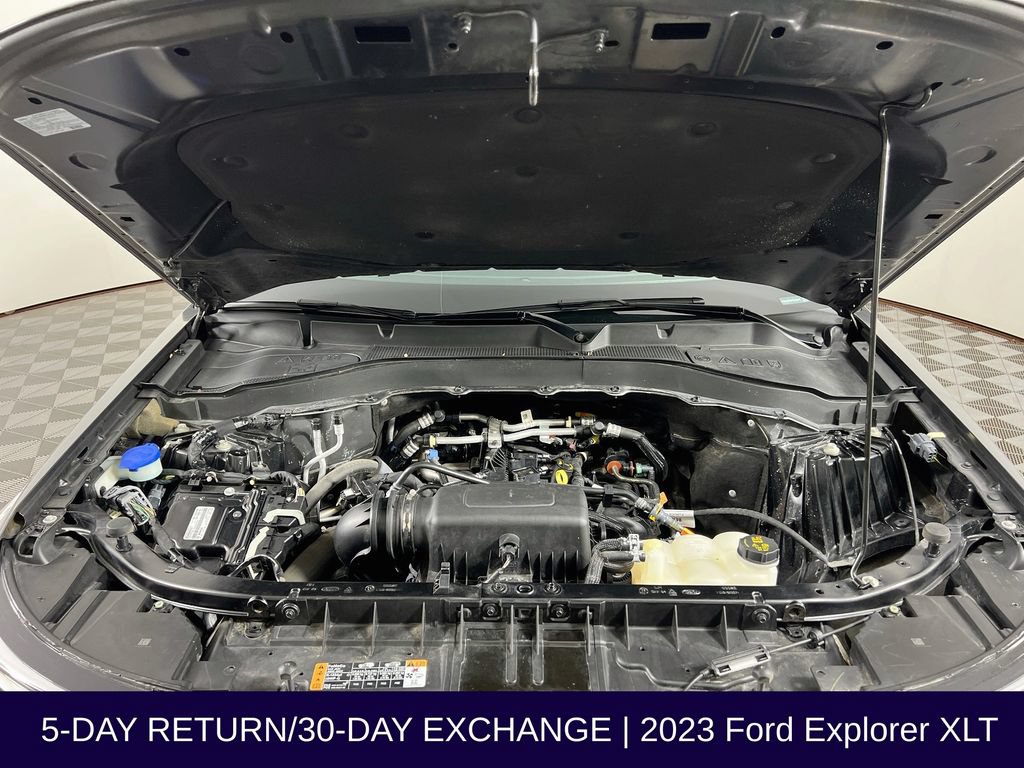 Certified 2023 Ford Explorer XLT w/ Equipment Group 202A AWD/4WD image 35