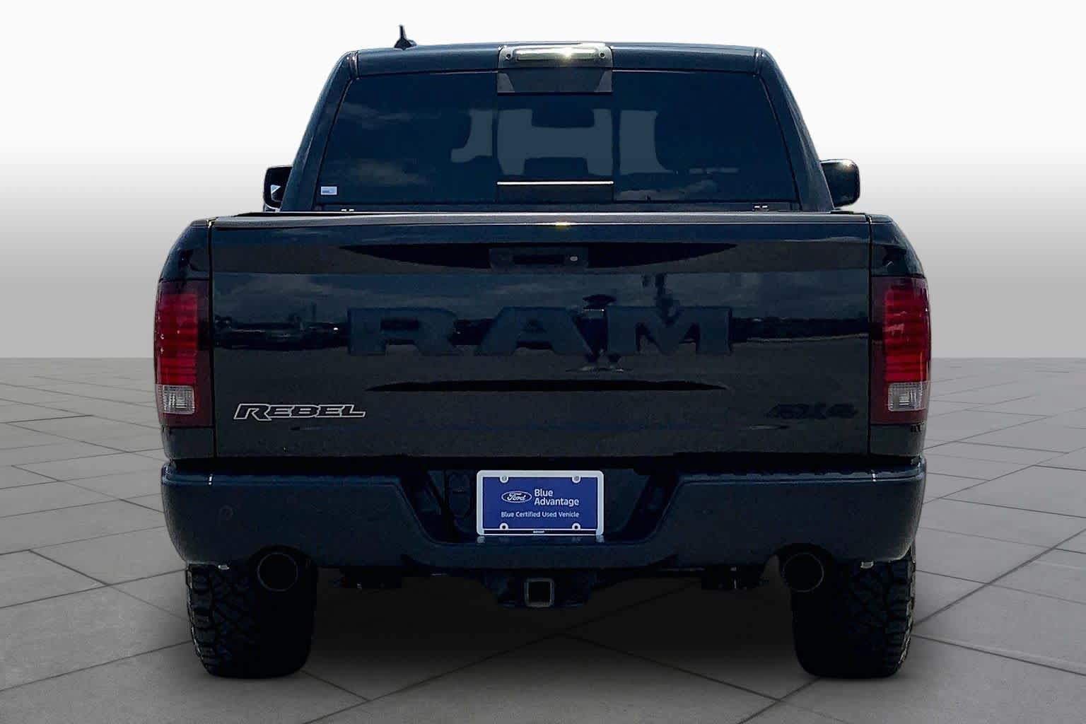 Used 2017 RAM 1500 Rebel w/ Luxury Group AWD/4WD image 5