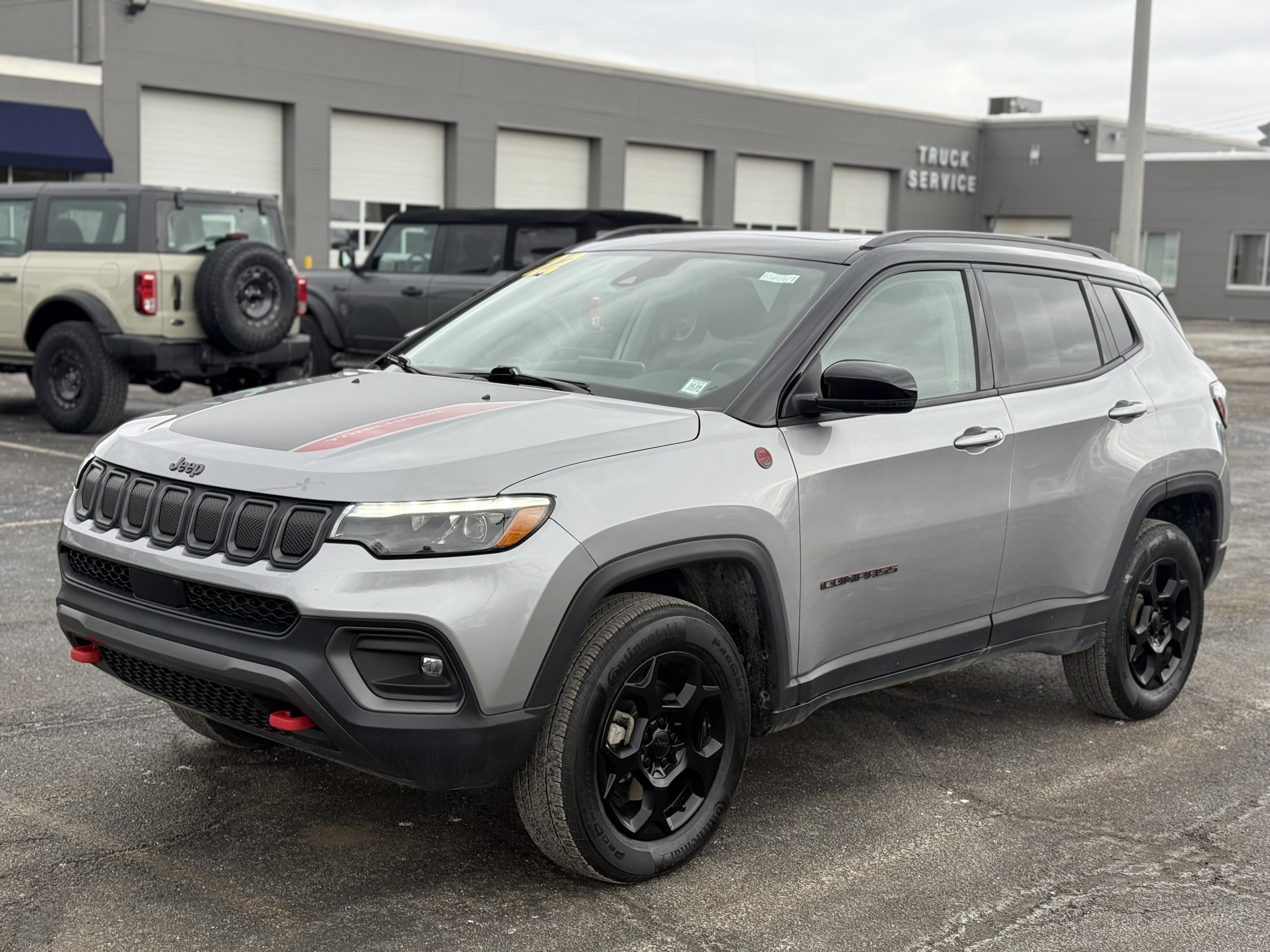 Used 2022 Jeep Compass Trailhawk w/ Trailhawk Elite Group image 5