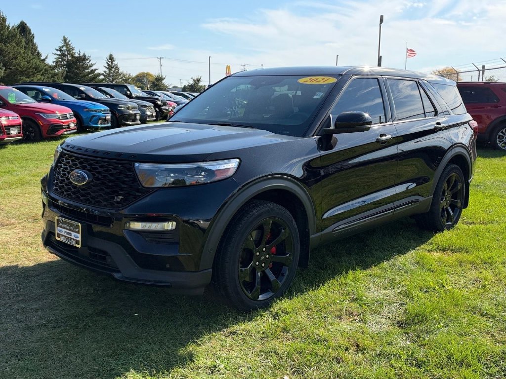 Certified 2021 Ford Explorer ST w/ Equipment Group 401A AWD/4WD image 2