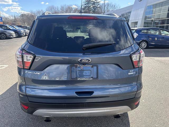 Certified 2018 Ford Escape SE image 4