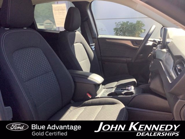 Certified 2025 Ford Escape Active AWD/4WD image 24
