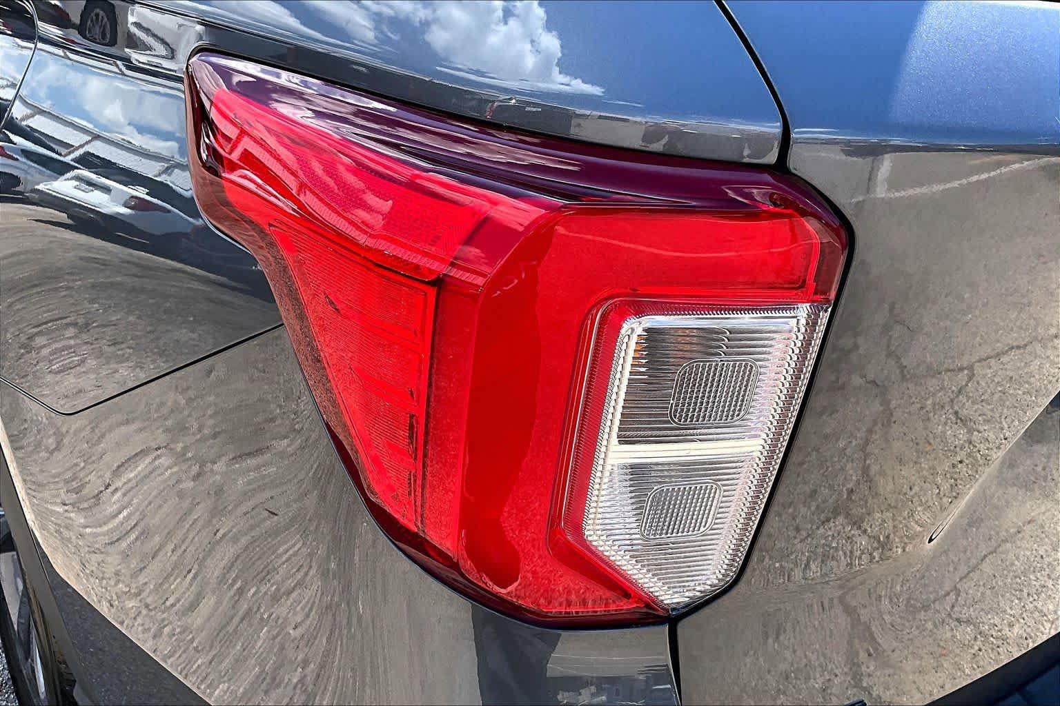 Certified 2023 Ford Explorer XLT w/ Equipment Group 202A RWD image 28