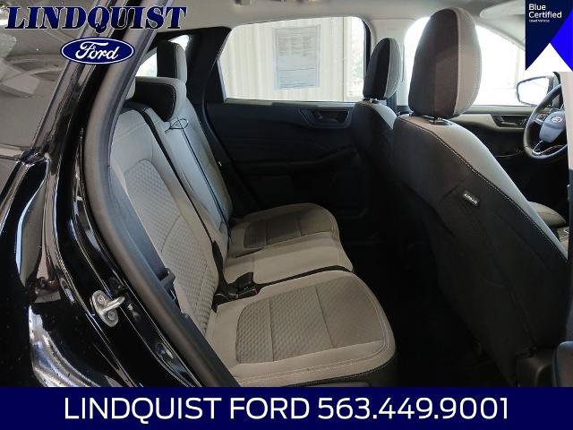 Certified 2022 Ford Escape SE w/ SE Sport Appearance Package AWD/4WD image 18