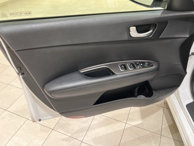 Used 2019 Kia Optima LX FWD image 18