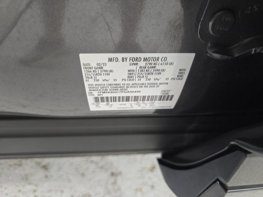 Certified 2023 Ford Explorer ST AWD/4WD image 14
