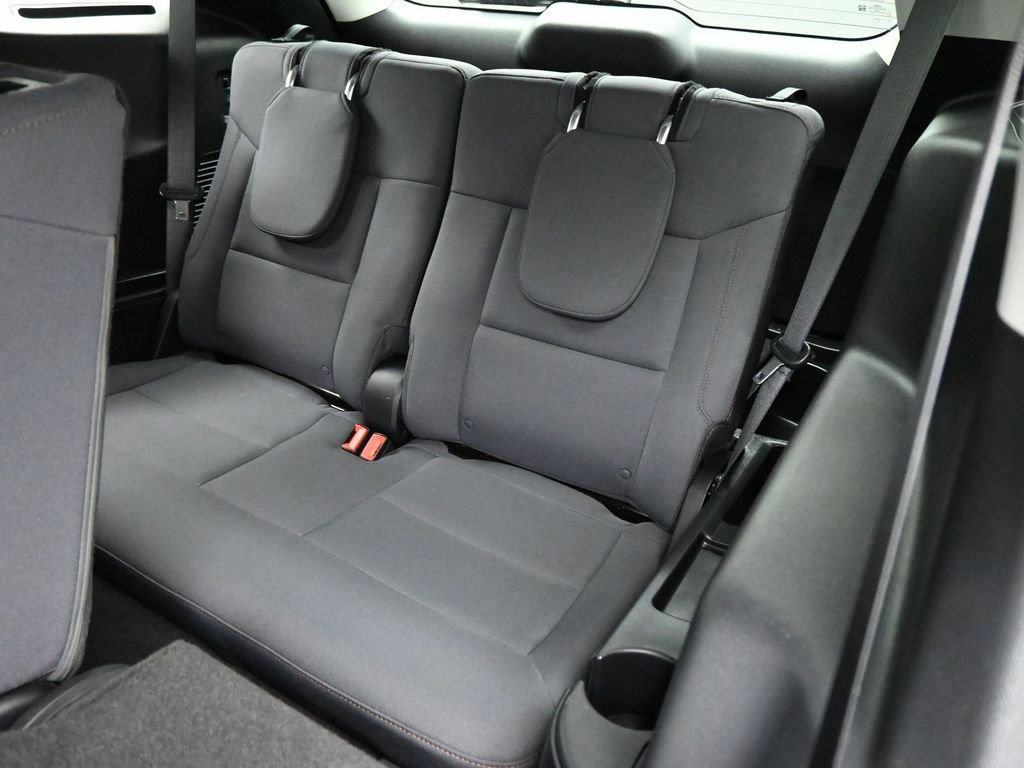 Certified 2025 Ford Explorer Active image 19