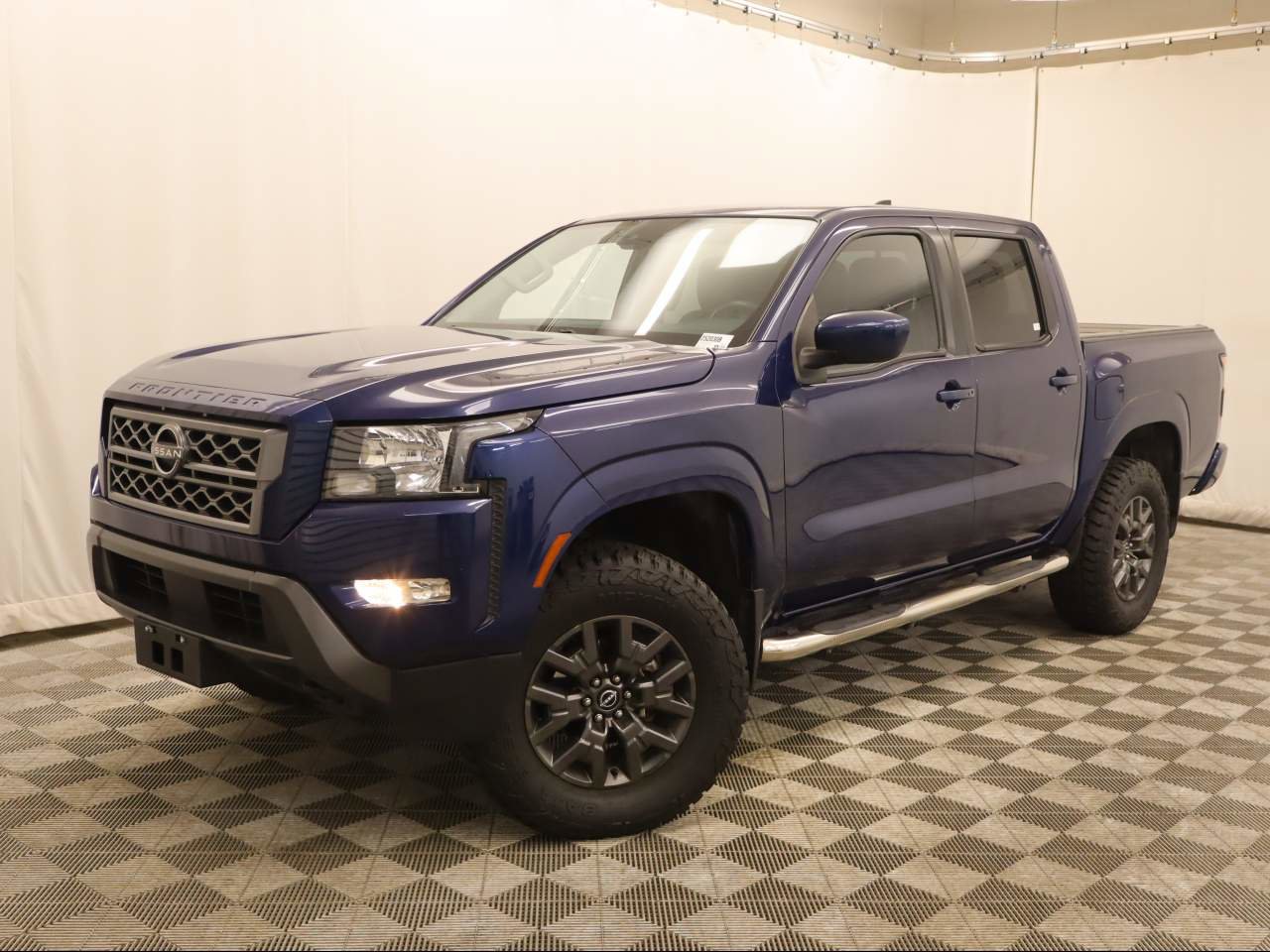 Used 2022 Nissan Frontier SV