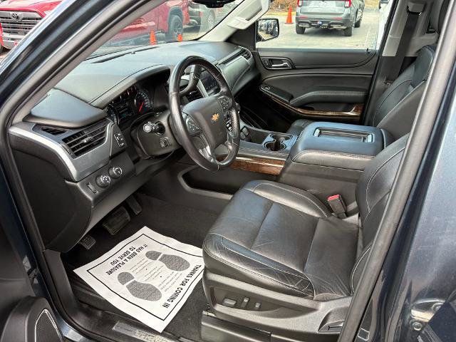 Used 2020 Chevrolet Tahoe LT w/ RST Edition image 13