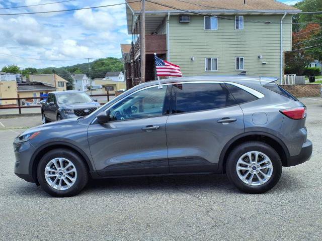 Certified 2022 Ford Escape SE w/ Cold Weather Package AWD/4WD image 4