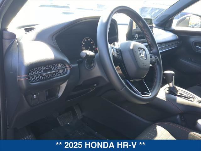 Used 2025 Honda HR-V Sport image 12