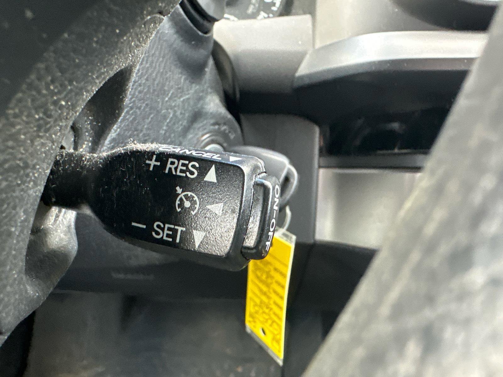 Used 2017 Toyota Tacoma SR image 21