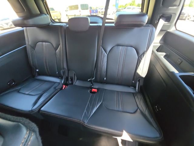 Certified 2023 Ford Expedition Platinum AWD/4WD image 16