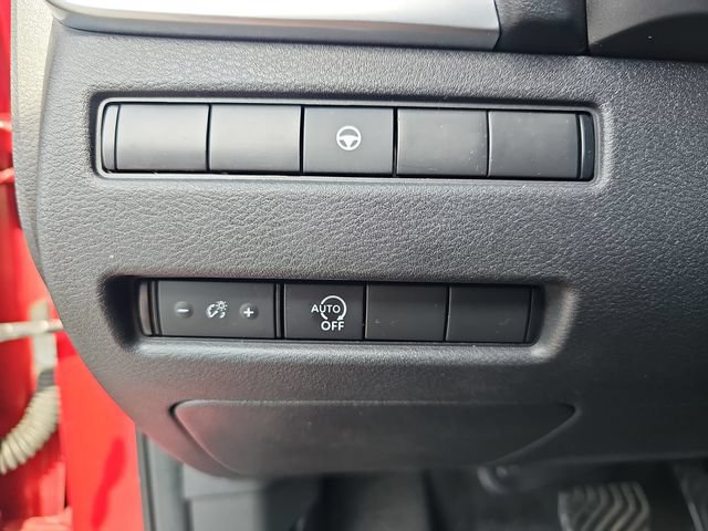 Used 2023 Nissan Rogue SV AWD/4WD image 31
