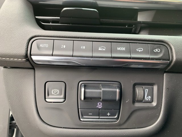 Used 2022 Cadillac Escalade Sport w/ Touring Package image 18