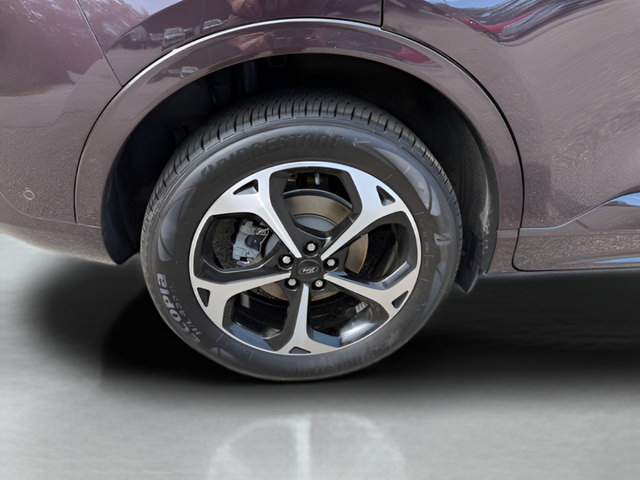 Certified 2023 Ford Escape ST-Line Elite w/ Premium Technology Package AWD/4WD image 31