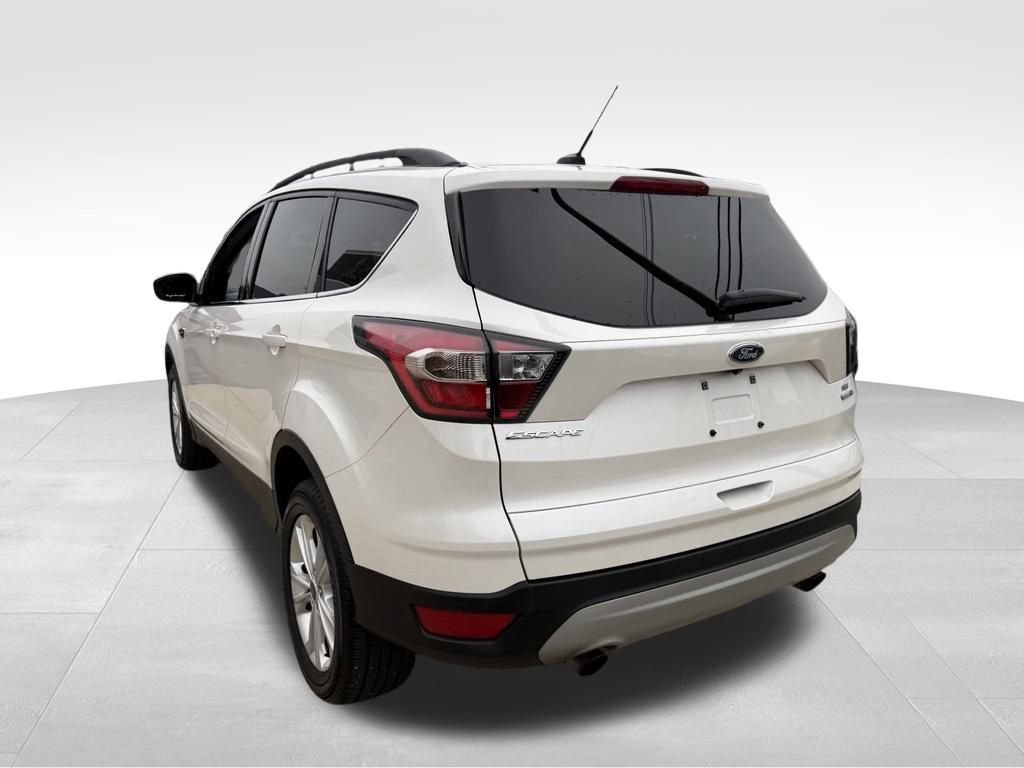 Certified 2017 Ford Escape SE w/ SE Leather Comfort Package AWD/4WD image 7