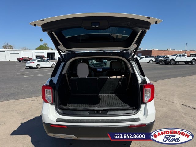 Certified 2021 Ford Explorer XLT w/ Equipment Group 202A image 10