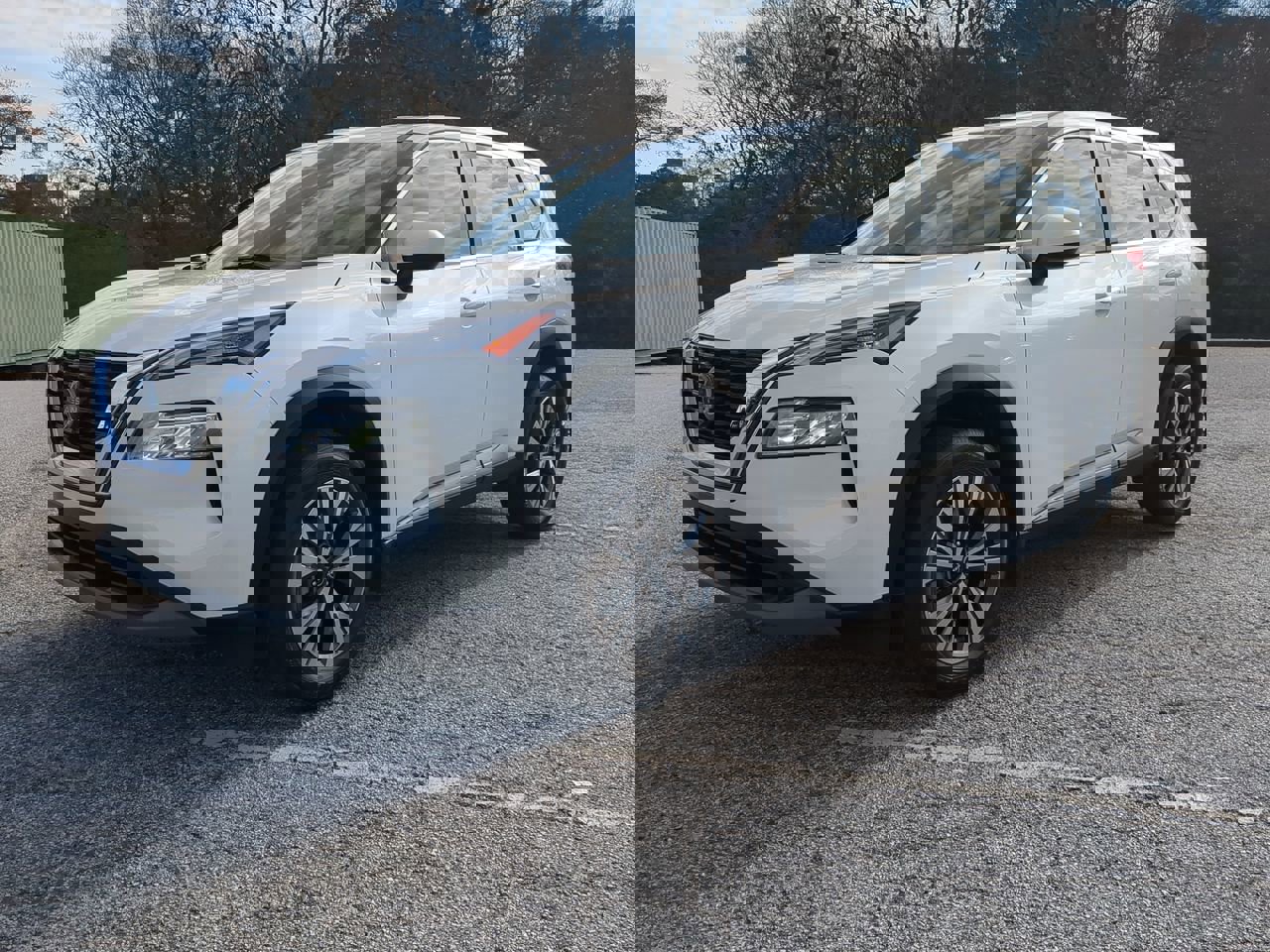 Used 2023 Nissan Rogue SV image 6