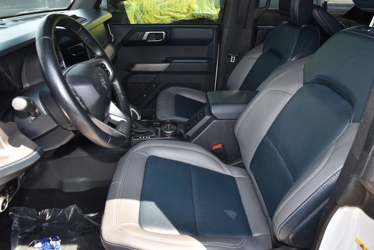 Certified 2023 Ford Bronco Outer Banks w/ Sasquatch Package AWD/4WD image 11