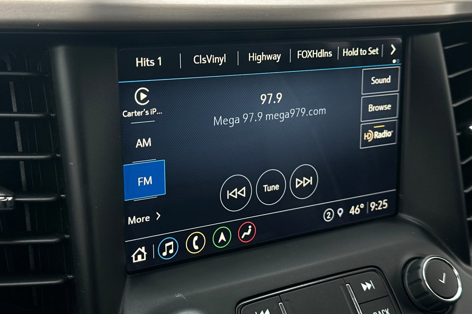 Used 2021 GMC Acadia Denali w/ Denali Technology Package image 22