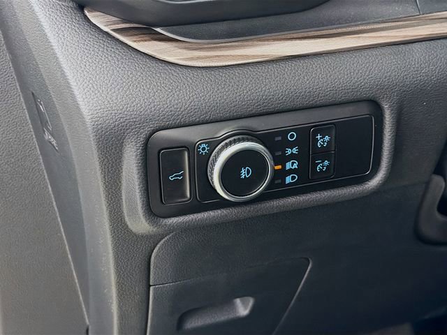 Certified 2023 Ford Explorer Limited w/ Limited Technology Package image 12