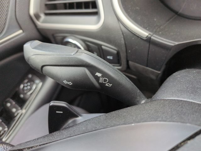 Certified 2018 Ford Edge SEL w/ Equipment Group 201A AWD/4WD image 34