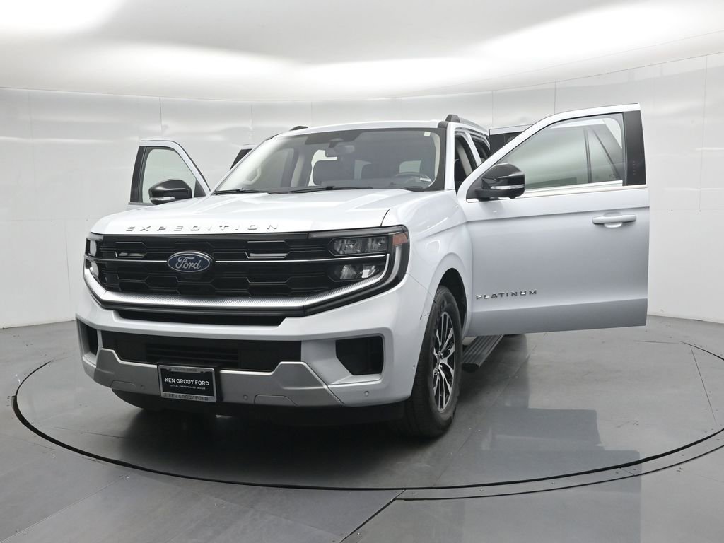 Certified 2025 Ford Expedition Platinum AWD/4WD image 30