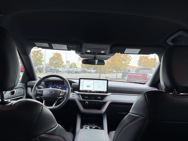 Certified 2025 Ford Explorer ST-Line image 21