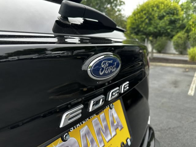Certified 2022 Ford Edge SEL w/ Sport Appearance Package AWD/4WD image 45