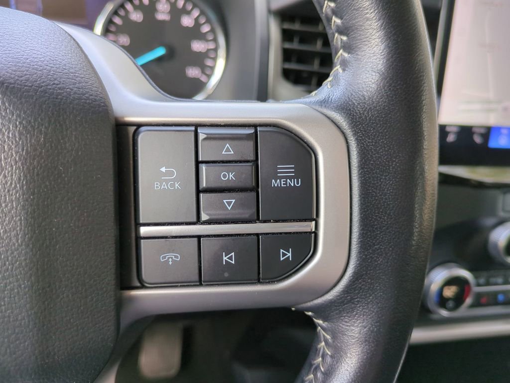 Certified 2024 Ford Expedition XLT image 31