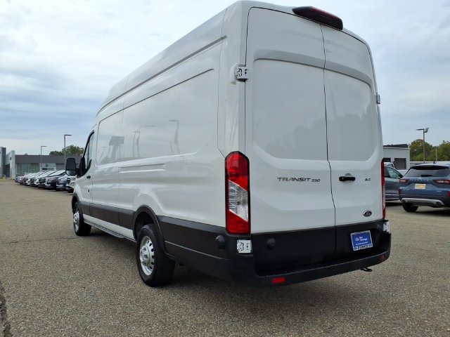 Certified 2024 Ford Transit 250 148 High Roof Extended AWD w/ Load Area Protection Package image 5