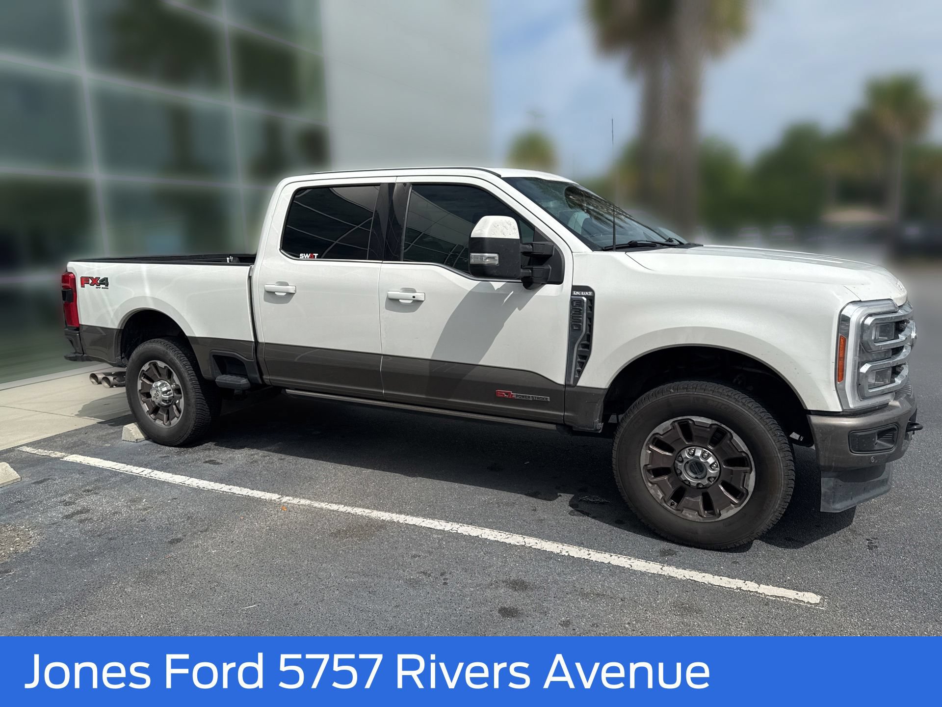 Certified 2023 Ford F350 King Ranch AWD/4WD image 3