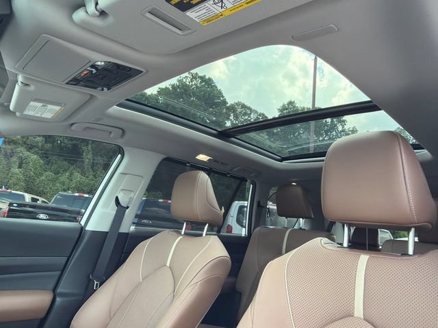 Used 2026 Toyota Grand Highlander AWD image 35